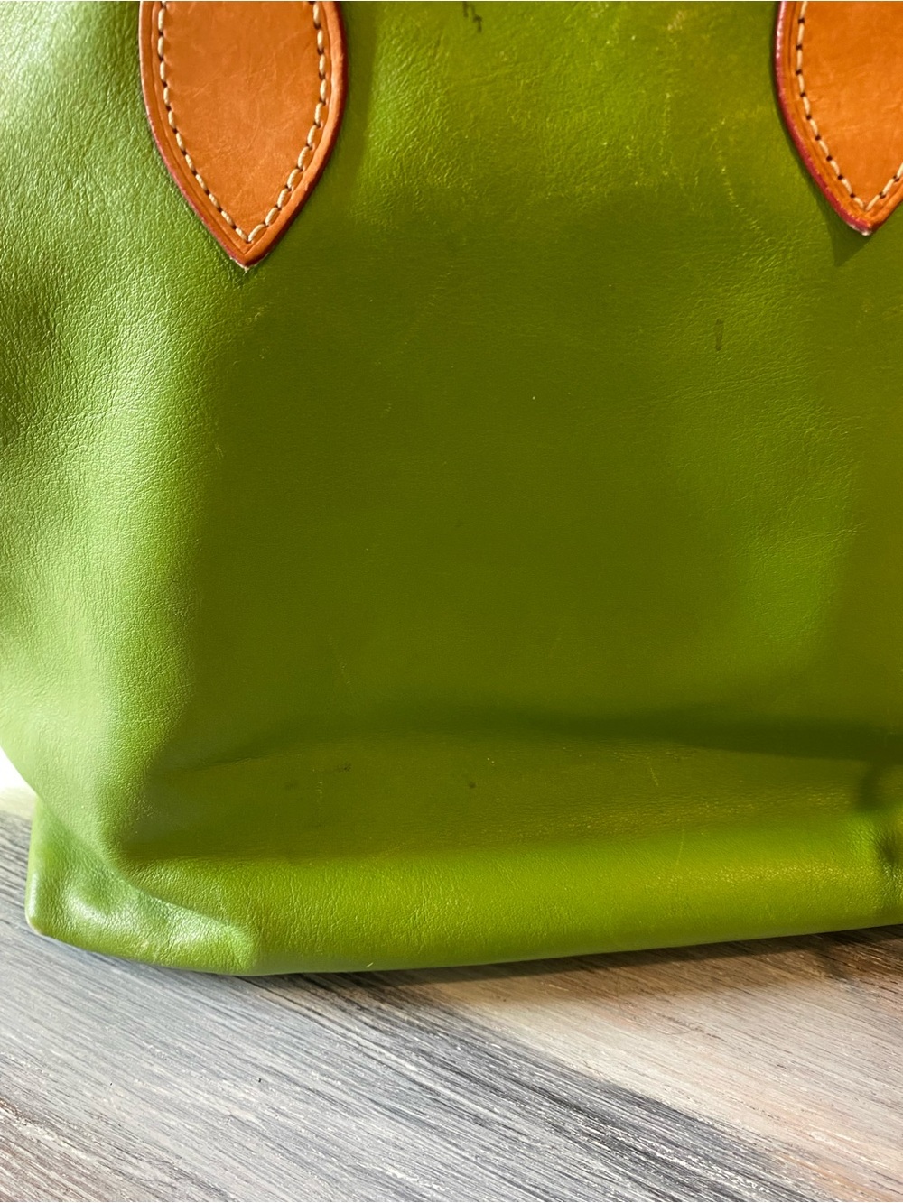 Dooney & Bourke Dillen Double Pocket Satchel green leather wallet key chain - Picture 15 of 16
